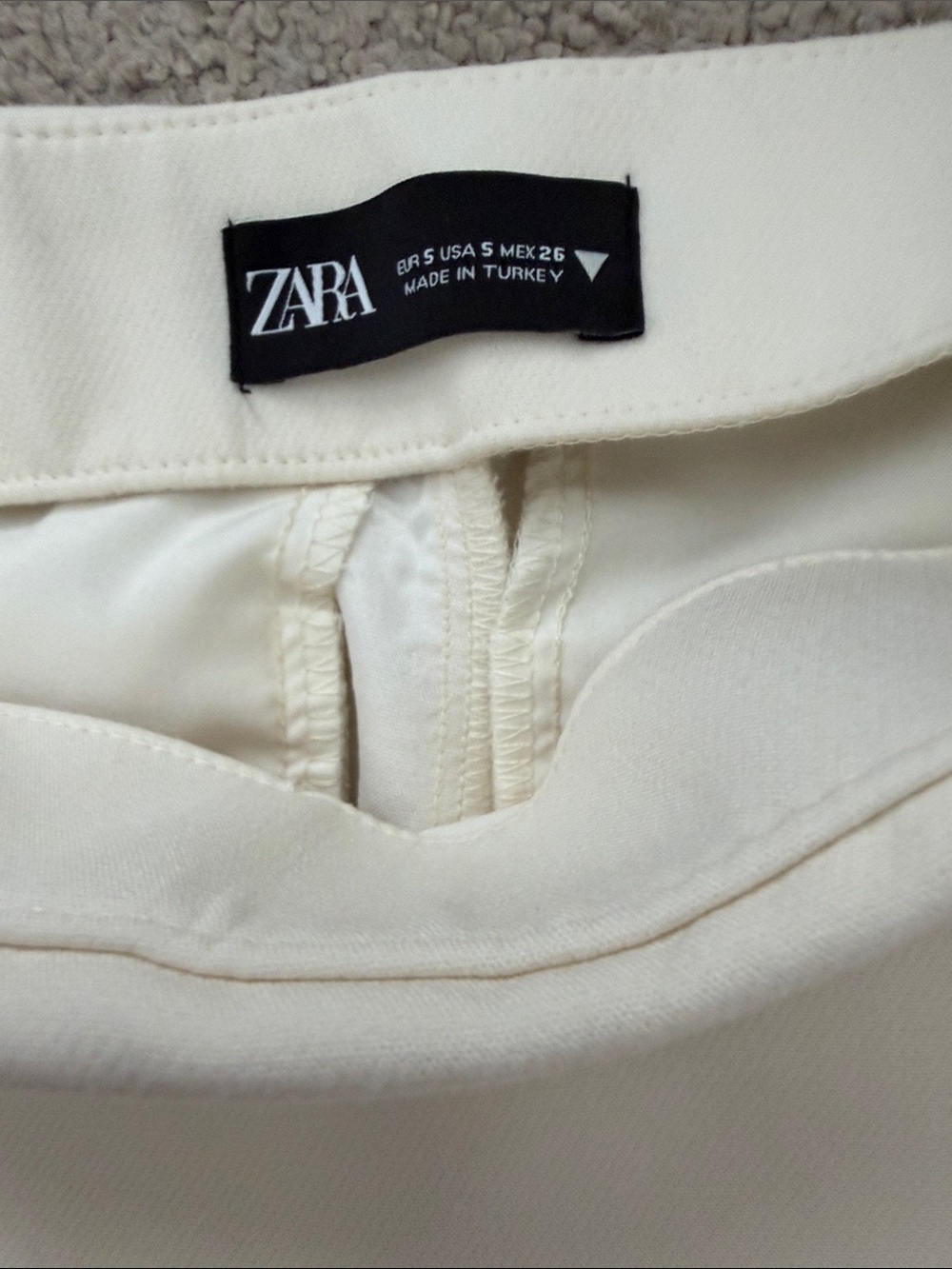 Zara Cream Wrap wrap Shorts - Picture 4 of 4